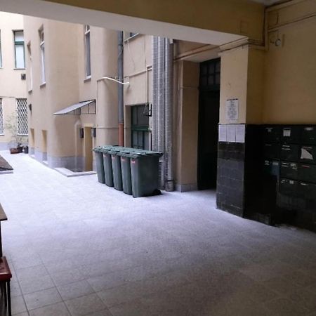 Cherry Blossom Designer Apartment In The Center With Free Parking ブダペスト エクステリア 写真