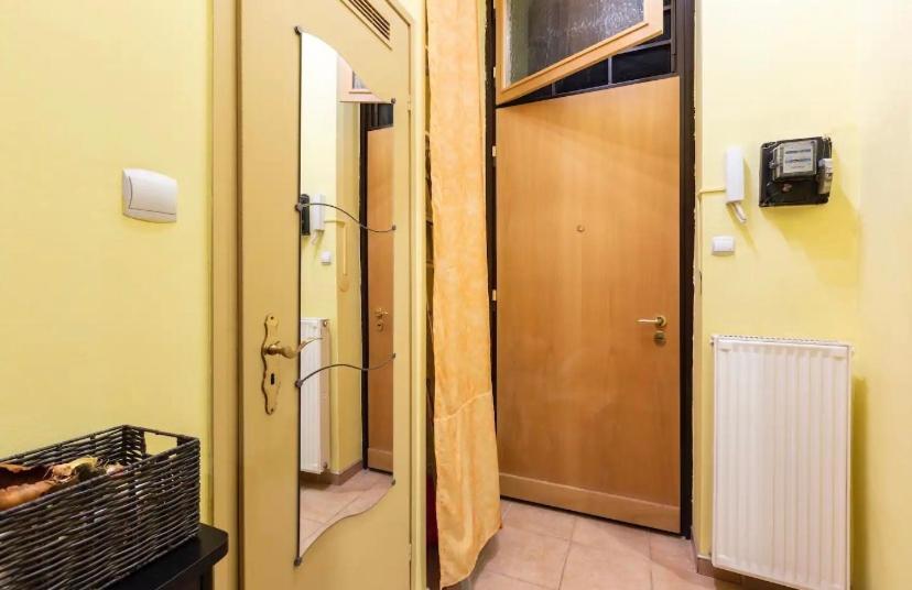 Cherry Blossom Designer Apartment In The Center With Free Parking ブダペスト エクステリア 写真